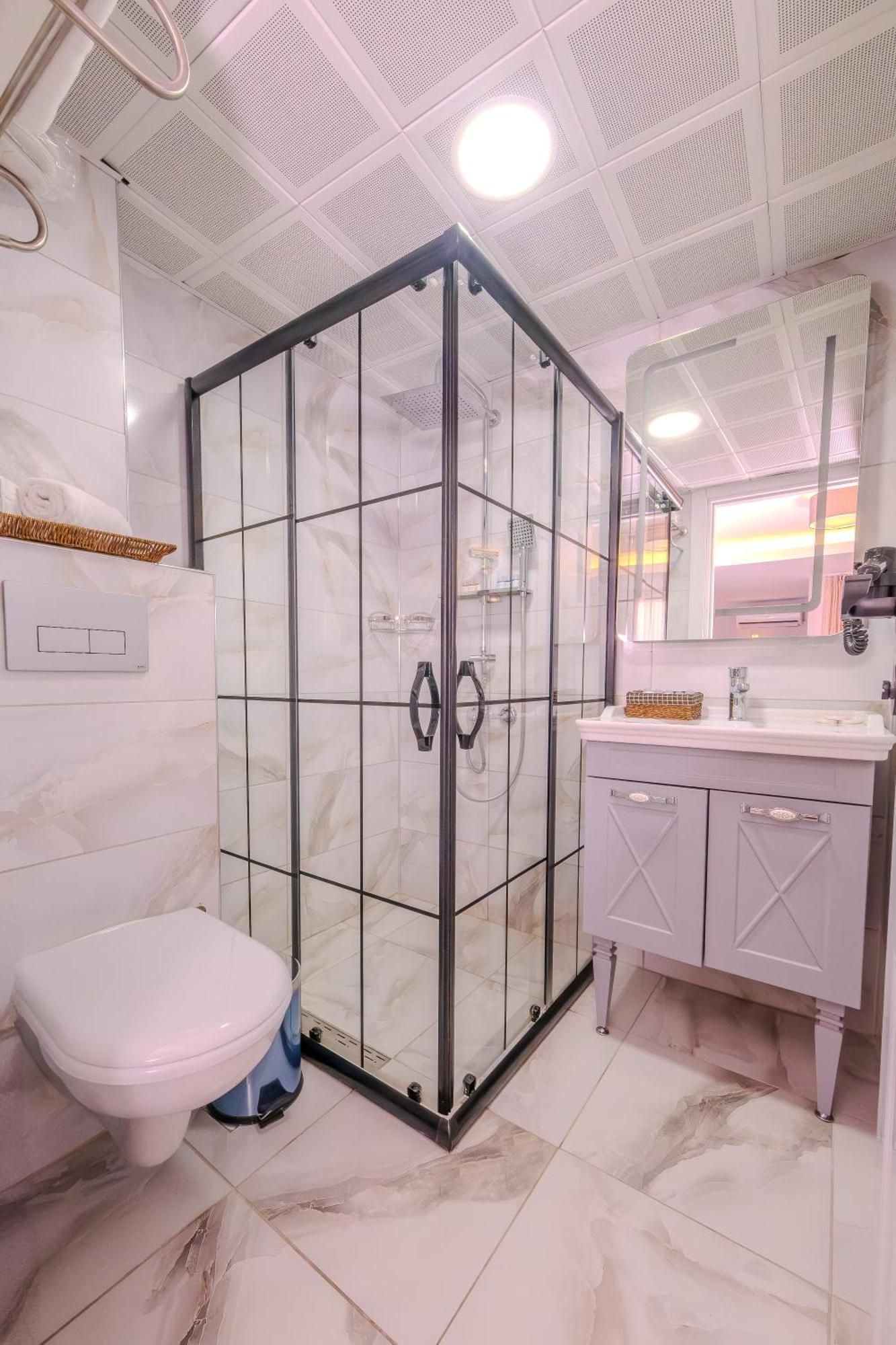 Rubby Hotel Kadikoey イスタンブール エクステリア 写真